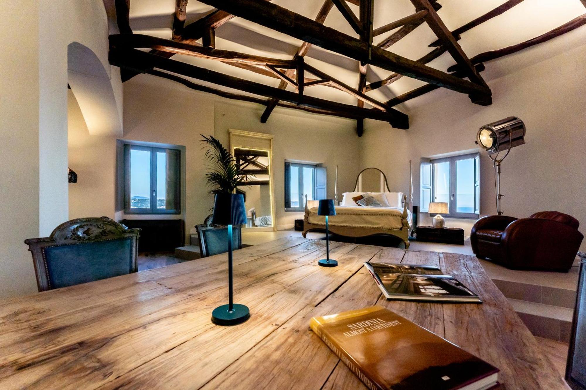 Palazzo Boyl 1840 호텔 칼리아리 외부 사진